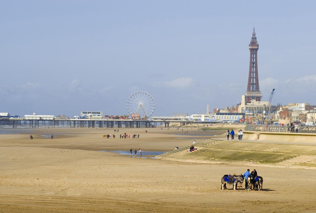Hotel Chaplins Blackpool Exteriér fotografie